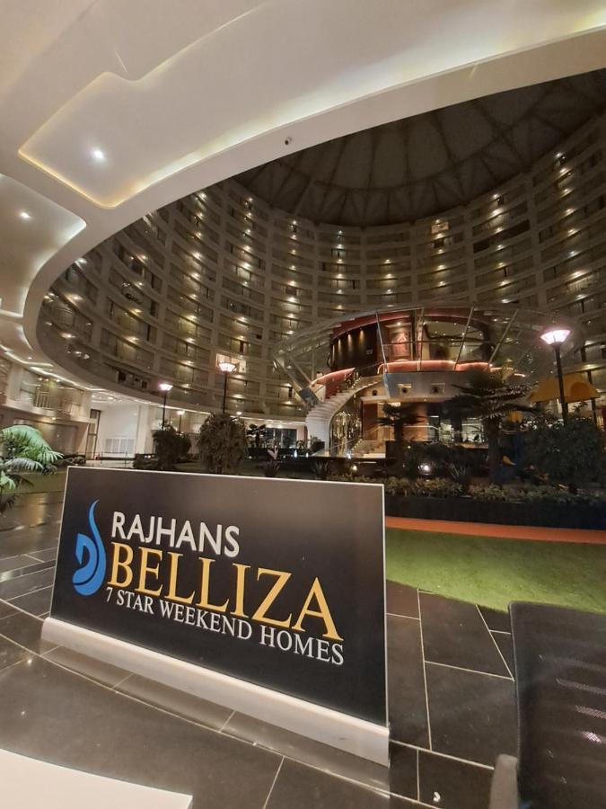 Rajhans Belliza , Hotel Apartment Units Surate Exterior foto